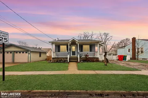 255 Sisson, Romeo, MI 48065