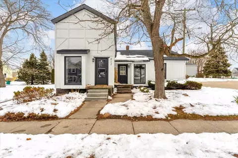 412 Orchard, Saint Clair, MI 48079