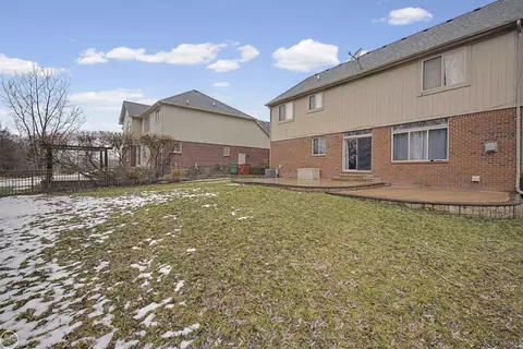 Exterior - 19424 Norway Pne, Macomb, MI 48044 photo 12 of 14