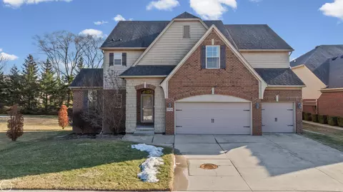 Exterior - 19424 Norway Pne, Macomb, MI 48044 photo 3 of 14