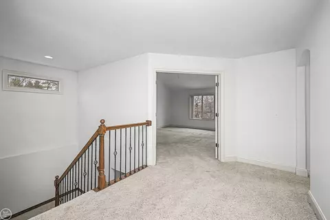 Entry Way - 19424 Norway Pne, Macomb, MI 48044 photo 4 of 5