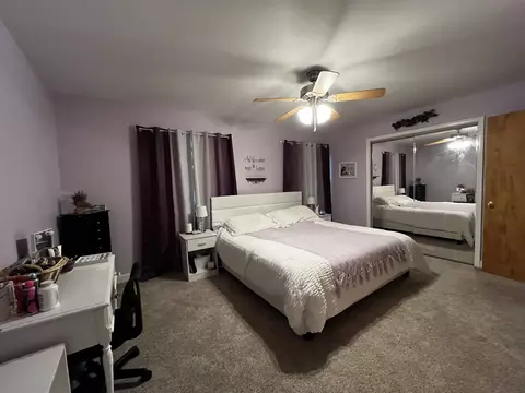Bedroom - 817 Hemlock, Davison, MI 48423 photo 2 of 3