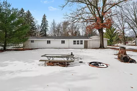 Exterior - 1654 Opland, Gladwin, MI 48624 photo 2 of 5