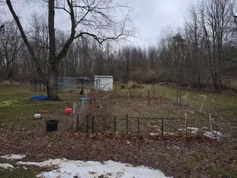 Exterior - 7628 N Latson, Howell, MI 48855 photo 7 of 7