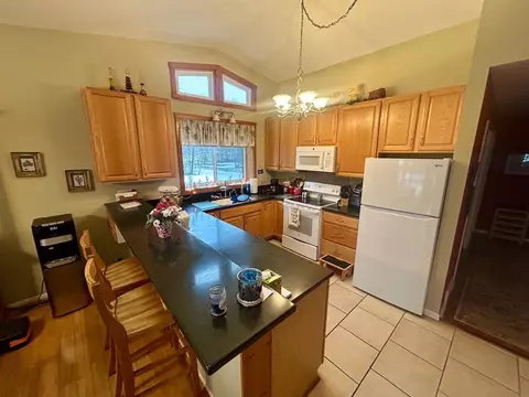 Kitchen - 1883 Linksview, Gladwin, MI 48624 photo 1 of 2