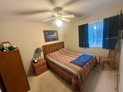 Bedroom - 1883 Linksview, Gladwin, MI 48624 photo 2 of 2