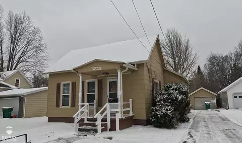 209 W Stewart, Owosso, MI 48867