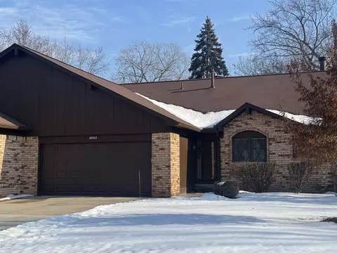 38562 Moravian UNIT 3 BLDG #1, Clinton Township, MI 48036
