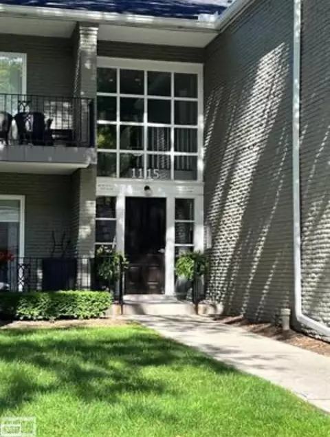 1115 N Old Woodward # 71, Birmingham, MI 48009