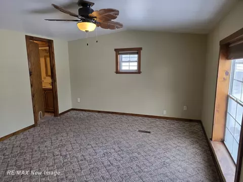 Living - 16475 Baldwin, Chesaning, MI 48616 photo 3 of 3