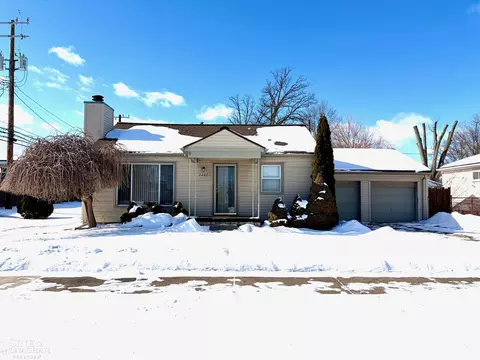 7267 Arcola, Westland, MI 48185