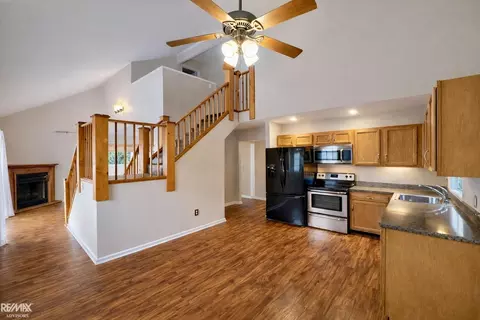 Entry Way - 919 Smith, Algonac, MI 48001 photo 1 of 1
