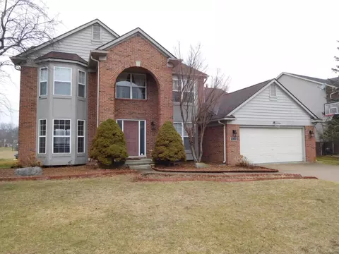 2000 Twin Sun, Walled Lake, MI 48390