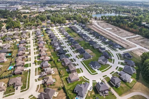 View/Area - 24487 Brookshire, Macomb, MI 48042 photo 4 of 4