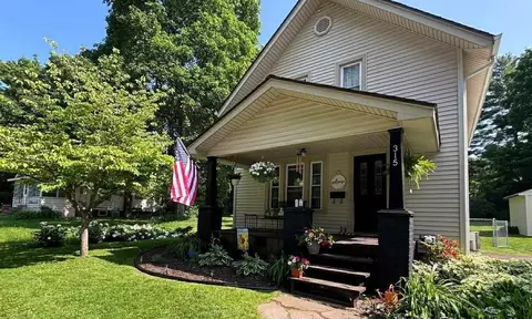 315 Prindle, Owosso, MI 48867