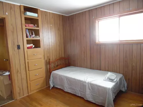 Bedroom - 46 Stanton, South Range, MI 49963 photo 6 of 7
