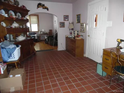Entry Way - 46 Stanton, South Range, MI 49963 photo 1 of 2