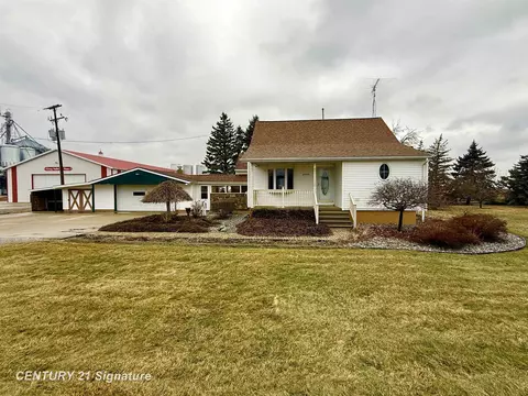 3705 N Beyer, Saginaw, MI 48601