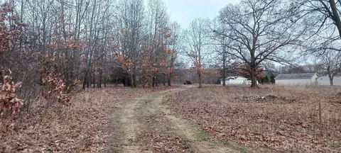 87573 County Road 668, Decatur, MI 49045