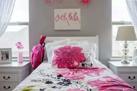 Bedroom - 17646 Kite, Macomb, MI 48042 photo 7 of 7
