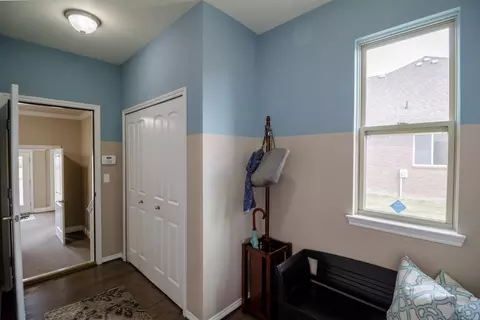 Entry Way - 17646 Kite, Macomb, MI 48042 photo 4 of 5