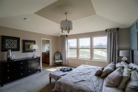 Bedroom - 17646 Kite, Macomb, MI 48042 photo 1 of 7