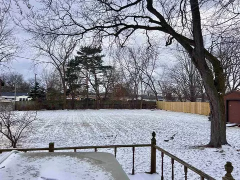 22740 S Nunneley, Clinton Township, MI 48035