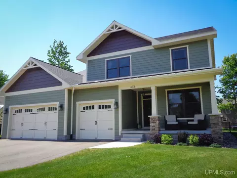 633 Windcrest, Marquette, MI 49855