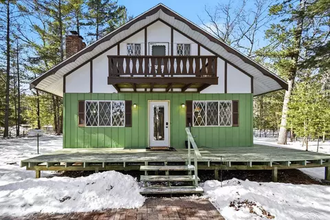 5700 Wilderness, Alger, MI 48610