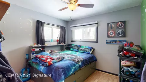 Bedroom - 11345 Potter, Flushing, MI 48433 photo 2 of 3