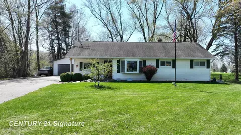 Exterior - 11345 Potter, Flushing, MI 48433 photo 5 of 15