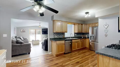 Kitchen - 11345 Potter, Flushing, MI 48433 photo 1 of 2