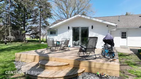 Exterior - 11345 Potter, Flushing, MI 48433 photo 4 of 15