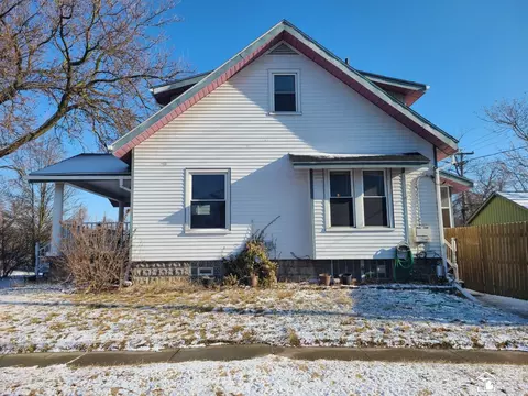 Other - 702 N Monroe, Monroe, MI 48162 photo 1 of 7