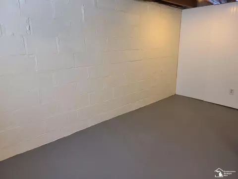 Other - 702 N Monroe, Monroe, MI 48162 photo 6 of 7