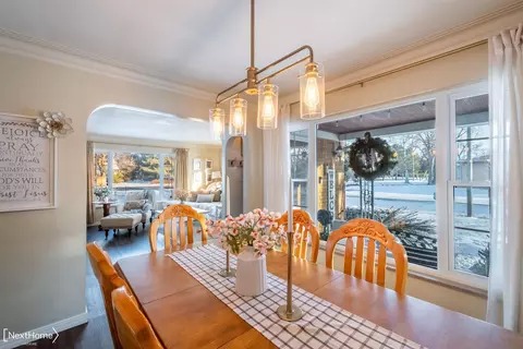 Dining - 4253 Potter, Flint, MI 48506 photo 2 of 2
