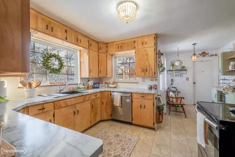 Kitchen - 4253 Potter, Flint, MI 48506 photo 3 of 3