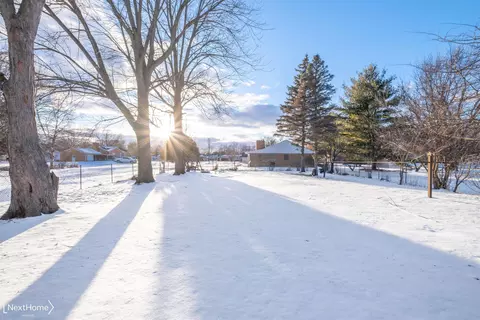 Exterior - 4253 Potter, Flint, MI 48506 photo 6 of 6