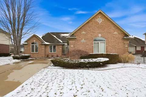16489 Bishopsgate, Macomb, MI 48044 photo 3