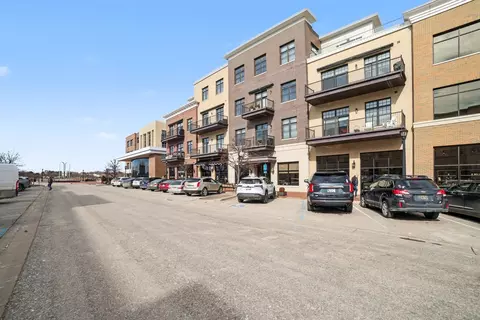 9 E Main St #303, Bay City, MI 48708