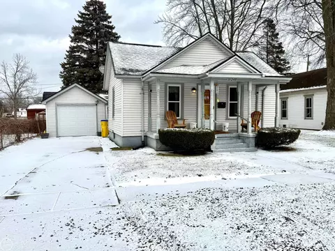 51248 Maria, New Baltimore, MI 48047
