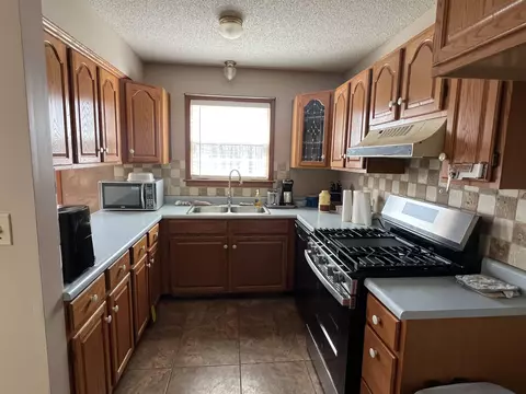 Kitchen - 745 Wolverine, Gladwin, MI 48624 photo 1 of 1