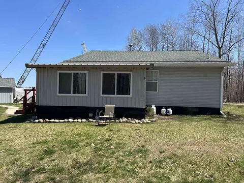Exterior - 745 Wolverine, Gladwin, MI 48624 photo 4 of 13