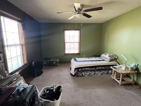 Bedroom - 745 Wolverine, Gladwin, MI 48624 photo 2 of 5