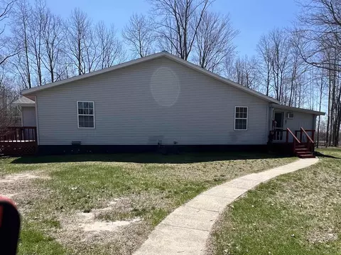 Exterior - 745 Wolverine, Gladwin, MI 48624 photo 5 of 13