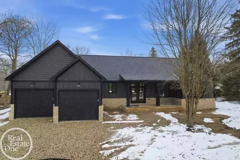 6937 Meldrum, Ira, MI 48023