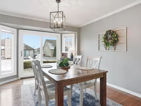 Dining - 48670 Arnold, Macomb, MI 48044 photo 2 of 3