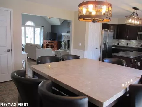 Kitchen - 7322 Silo Mdws, Temperance, MI 48182 photo 3 of 3