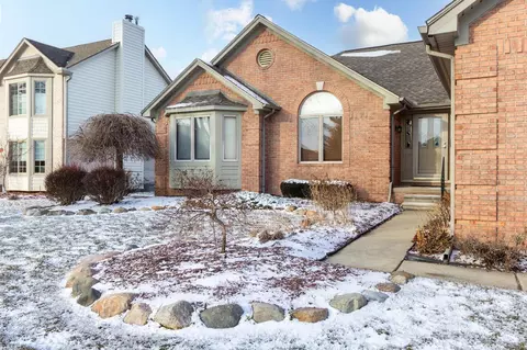 Exterior - 50643 Hillside, Macomb, MI 48044 photo 3 of 10
