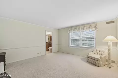 Bedroom - 551 Renaud, Grosse Pointe Woods, MI 48236 photo 3 of 5